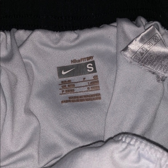 Nike shorts - Picture 2 of 4